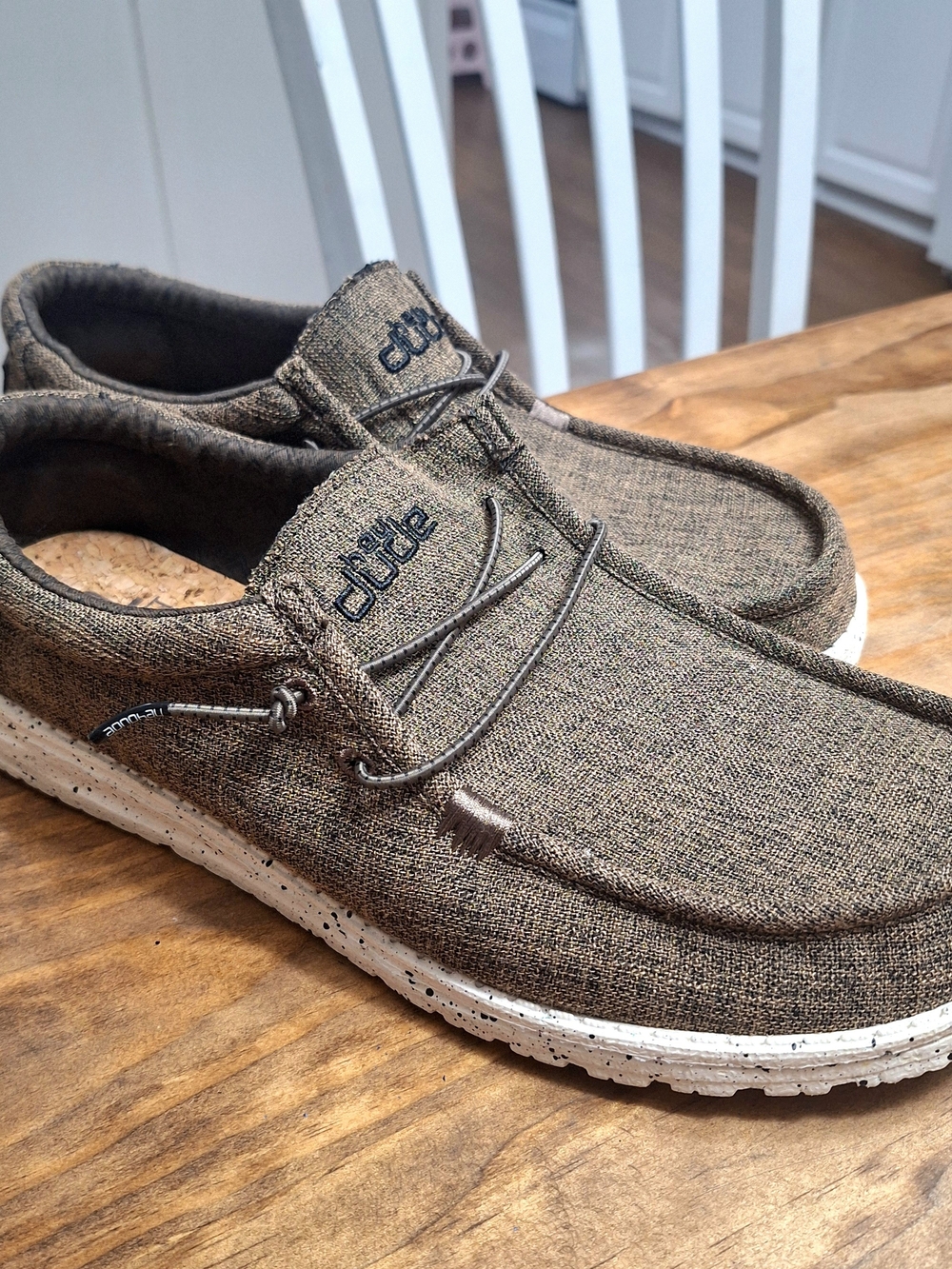 NWOT Hey Dude Brown Linen Slip-On Loafers Men's Size 11